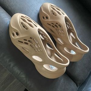 Brown Yeezy Foam Runners Size 9